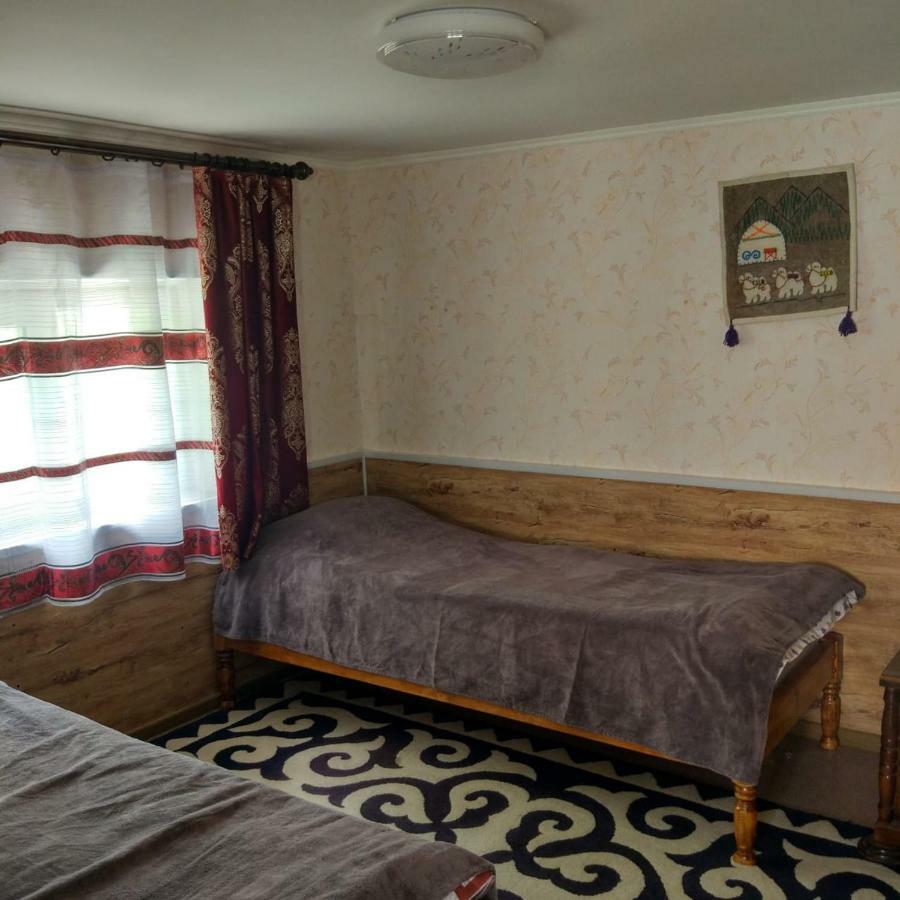 L'A Dacha Hotel Tamga Buitenkant foto